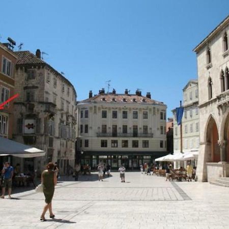 Old Square Studio Apartment Split Dış mekan fotoğraf