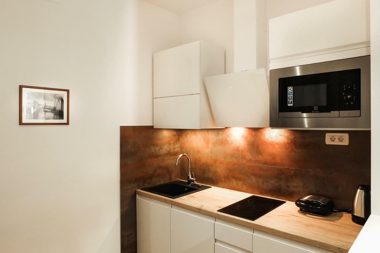 Old Square Studio Apartment Split Dış mekan fotoğraf