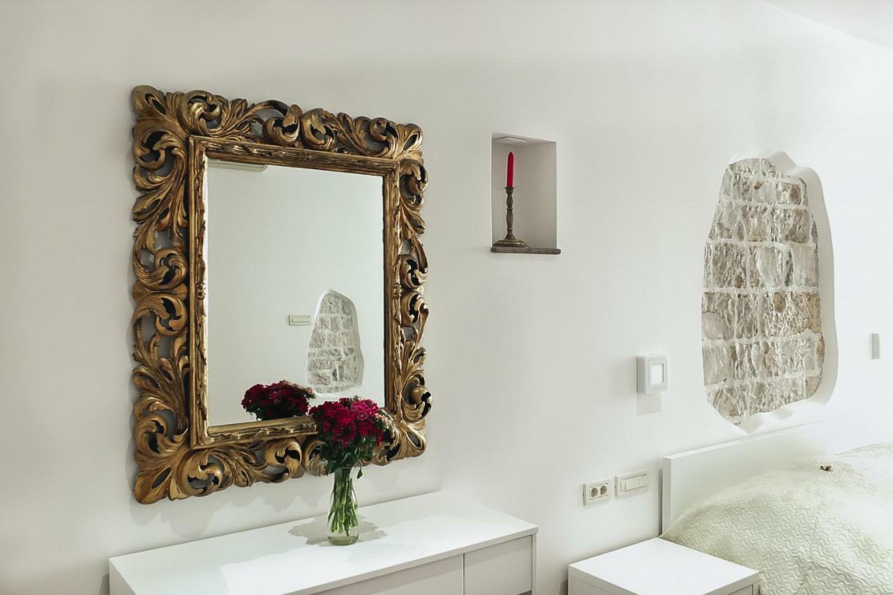 Old Square Studio Apartment Split Dış mekan fotoğraf